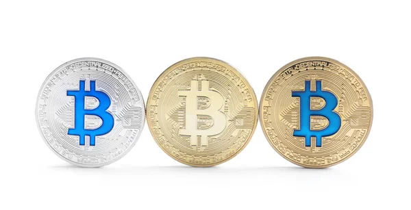 Fila de bitcoins aislados en blanco. Moneda digital — Foto de Stock