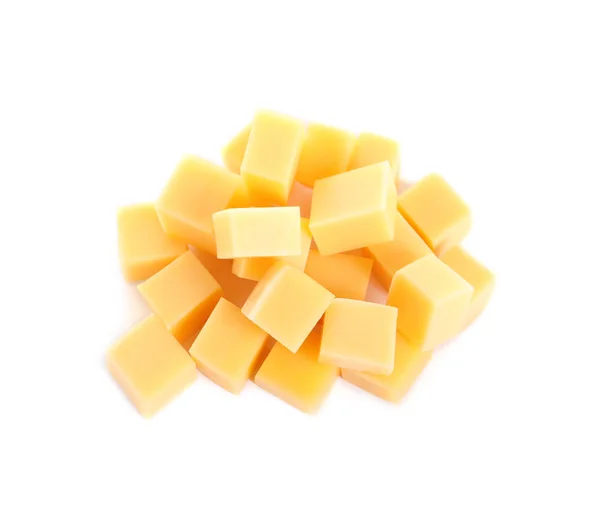 Cortar queso fresco delicioso aislado en blanco —  Fotos de Stock