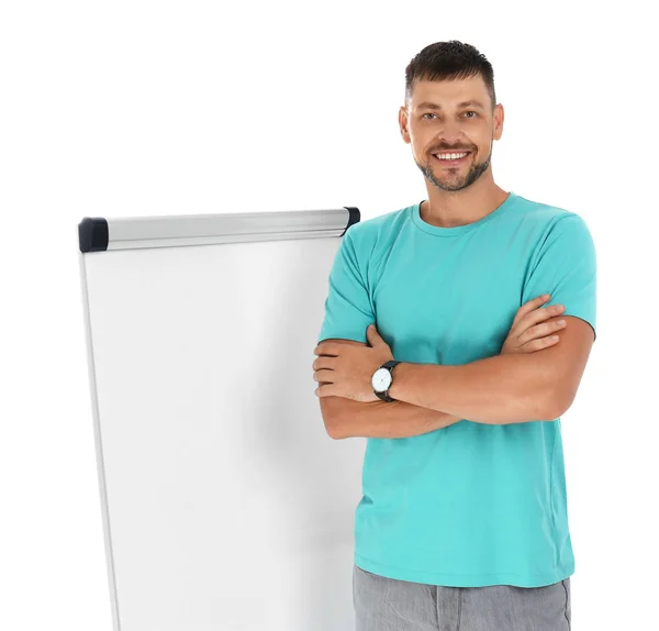 Professionele business trainer in de buurt flip-over board op witte achtergrond — Stockfoto