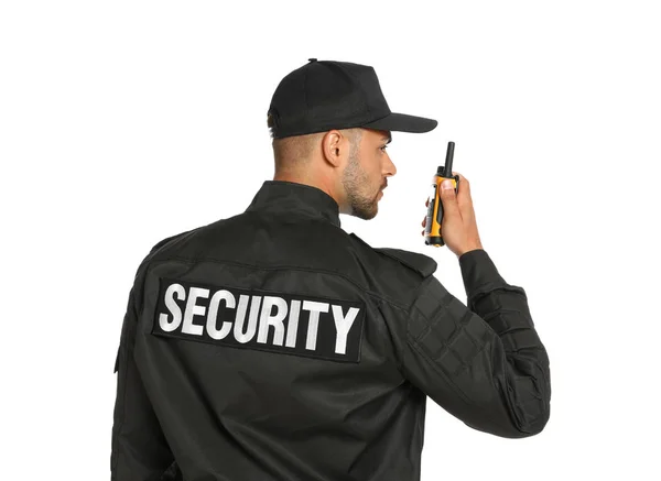 白い背景にポータブル無線送信機を使用して制服を着た男性警備員 — ストック写真