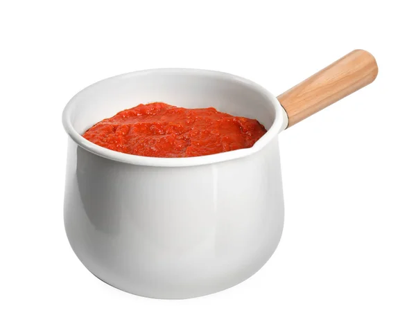 Deliciosa salsa de tomate en sartén aislada sobre blanco —  Fotos de Stock