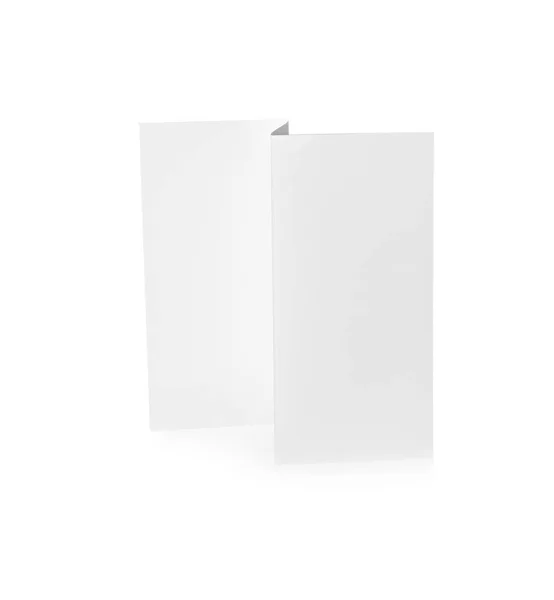 Folleto en blanco sobre fondo blanco. Prepárate para el diseño —  Fotos de Stock