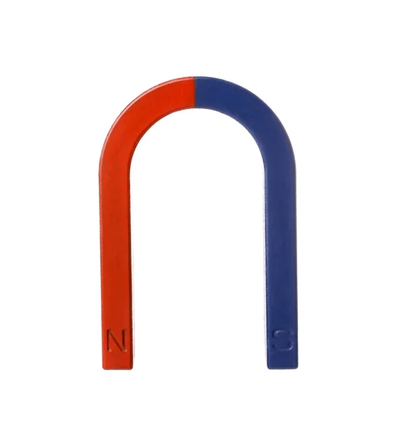 Ímã em ferradura vermelho e azul no fundo branco — Fotografia de Stock