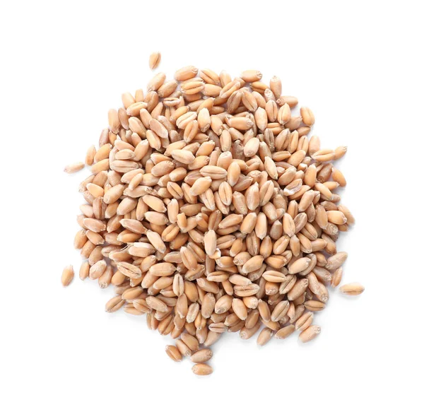 Pilha de grãos de trigo no fundo branco, vista superior. Culturas cerealíferas — Fotografia de Stock