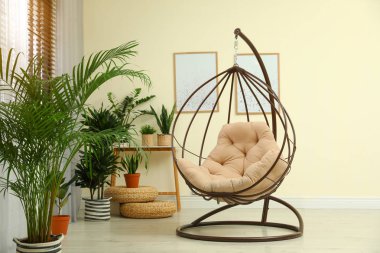 Oda iç yastık ile rahat salıncak sandalye