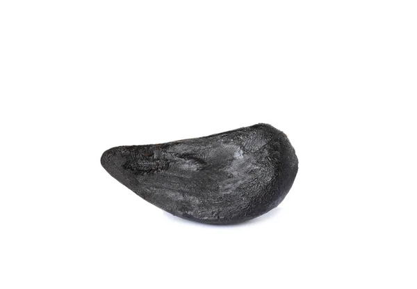 Clavo de ajo negro envejecido sobre fondo blanco —  Fotos de Stock