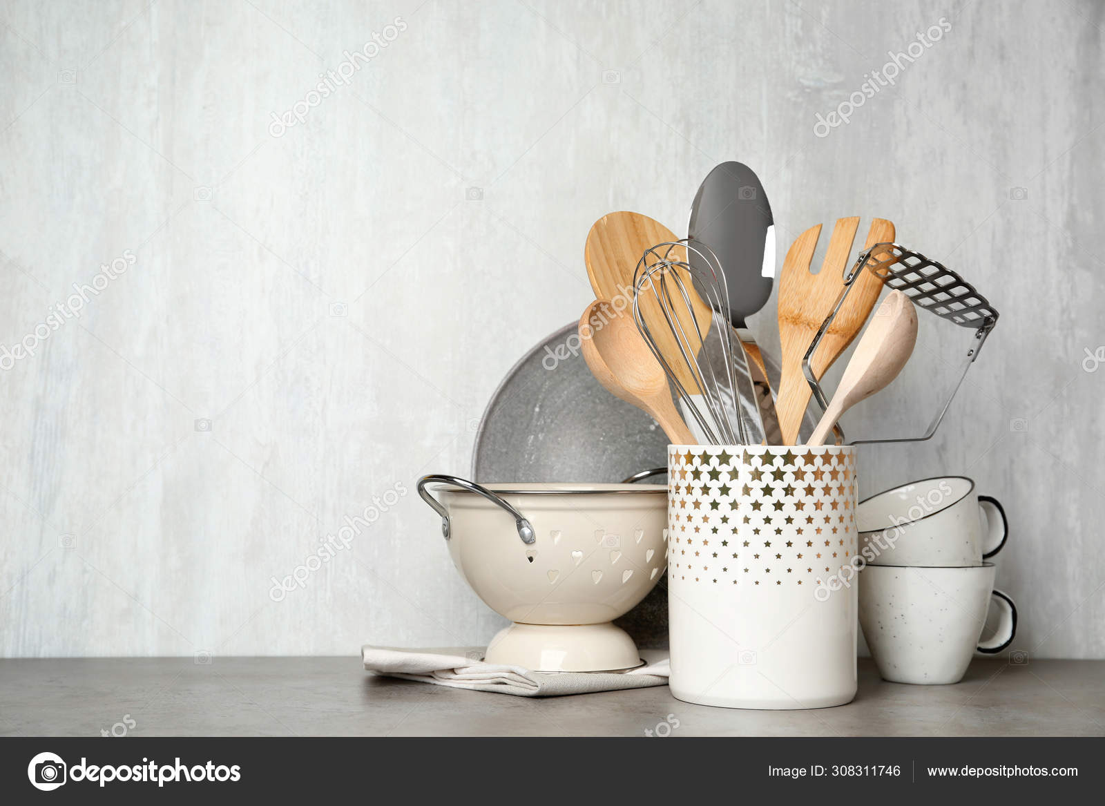 Kitchen Utensils Wallpaper