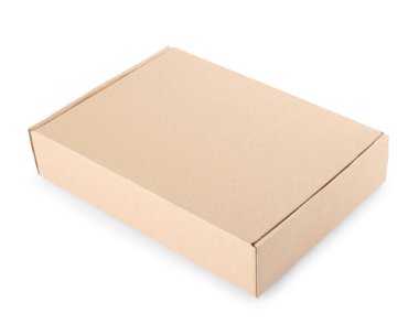Beyaz arka plan üzerinde kapalı karton kutu. Tasarım için mockup