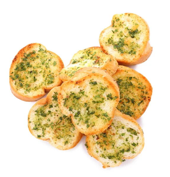 Beyaz arka planda sarımsak, peynir ve otlar ile tost ekmek Dilimleri, üst görünümü — Stok fotoğraf