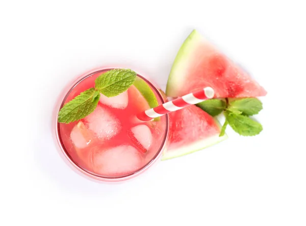 Chutná osvěžující nápoj s meloun na bílém pozadí, pohled shora — Stock fotografie