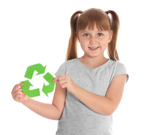 Niña con símbolo de reciclaje sobre fondo blanco — Foto de Stock