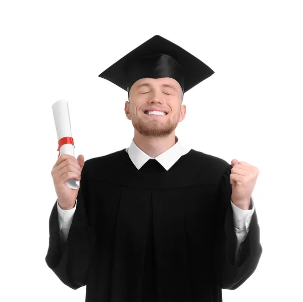 Щасливий студент з випускним капелюхом та дипломом на білому тлі — стокове фото