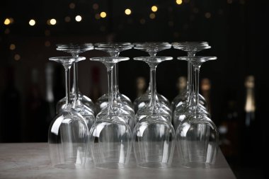 Çubukta sayaç üzerinde boş temiz gözlük