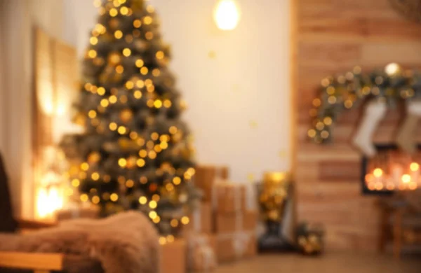 Verschwommener Blick auf stilvolles Weihnachtszimmer-Interieur — Stockfoto