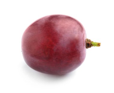 Taze sulu pembe üzüm, beyaza izole edilmiş.
