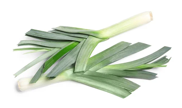 Fresh raw leeks on white background. Ripe onion — Stock Photo, Image