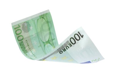 Uçan 100 Euro banknot beyaza izole edilmiş.