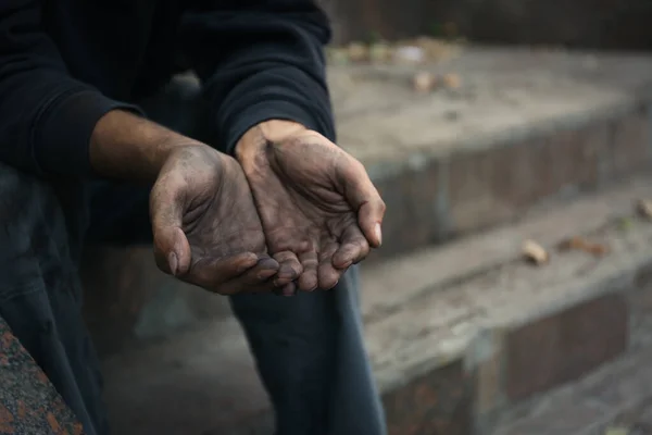 Poor homeless man begging for help outdoors, closeup — Stock Photo, Image