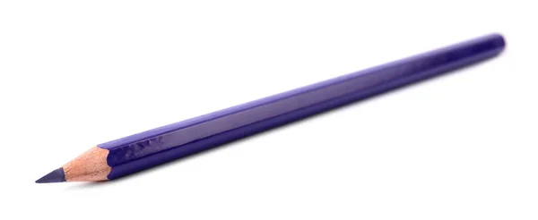 白色背景上的紫色木制铅笔. 学校文具 — 图库照片