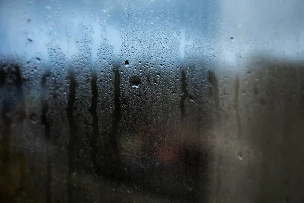 Gotas de lluvia sobre vidrio de ventana como fondo —  Fotos de Stock