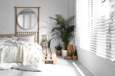 Konforlu yataklı şık modern oda iç