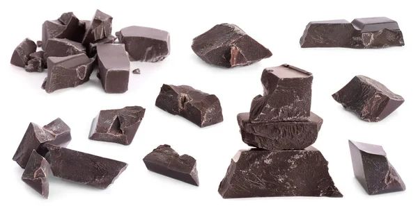 배경에 맛있는 초콜릿 덩어리를 얹는다 — 스톡 사진