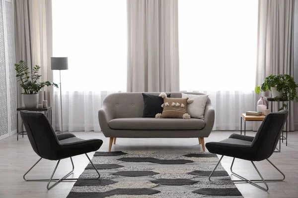 Moderno Salón Interior Con Cómodo Sofá Sillones — Foto de Stock