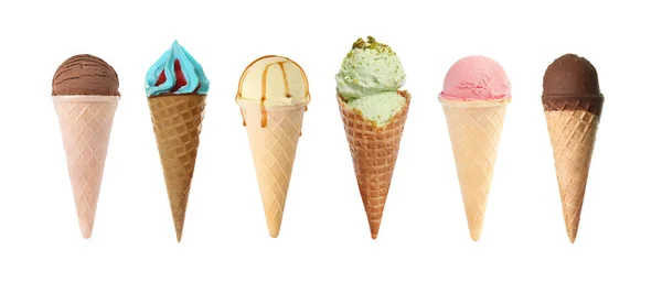 白色背景晶圆锥中的一组不同的冰淇淋 条幅设计 — 图库照片