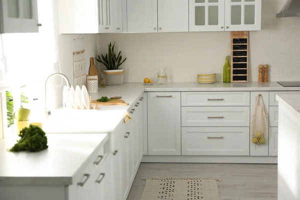 Diseño Interior Cocina Elegante Con Muebles Modernos — Foto de Stock