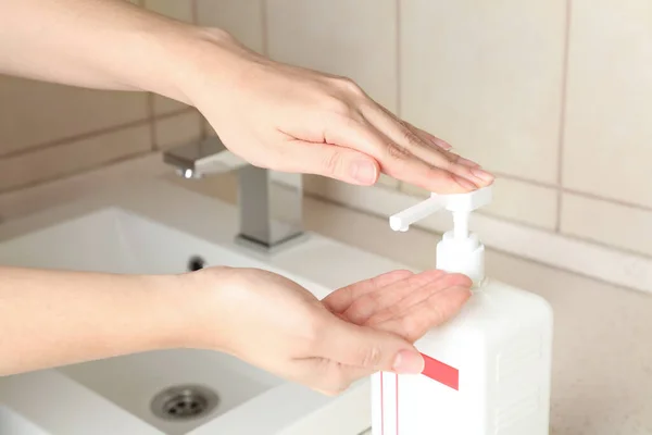 Woman Applying Antiseptic Gel Hand Public Bathroom Closeup — Stock Photo, Image