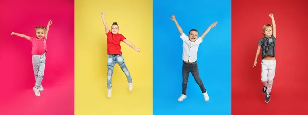 Коллаж Прыгающих Школьников Цветном Фоне Баннерный Дизайн — стоковое фото