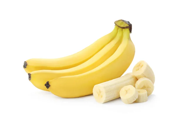 Lahodné Zralé Banány Kousky Izolované Bílém — Stock fotografie