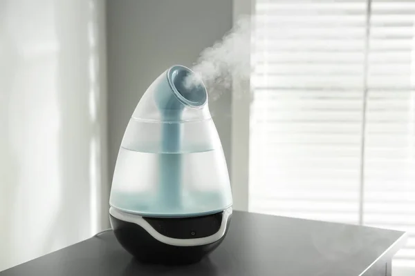 Humidificateur Air Moderne Sur Table Intérieur Espace Pour Texte — Photo