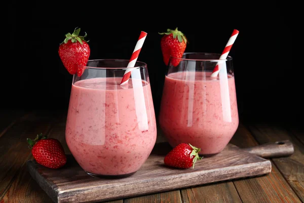 Tasty Strawberry Smoothies Glasses Wooden Board — Stock Photo, Image