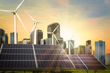 Güneş panelleri ve rüzgar türbinleri dışarı yerleştirildi. Alternatif enerji kaynağı