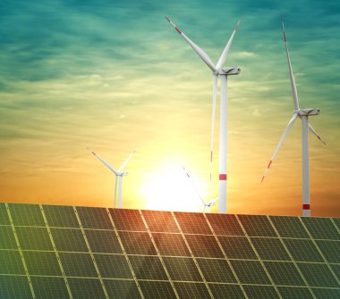 Güneş panelleri ve rüzgar türbinleri dışarı yerleştirildi. Alternatif enerji kaynağı