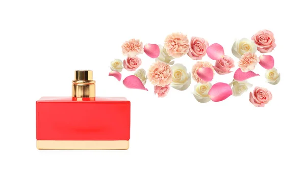 Perfume Con Aroma Floral Sobre Fondo Blanco — Foto de Stock