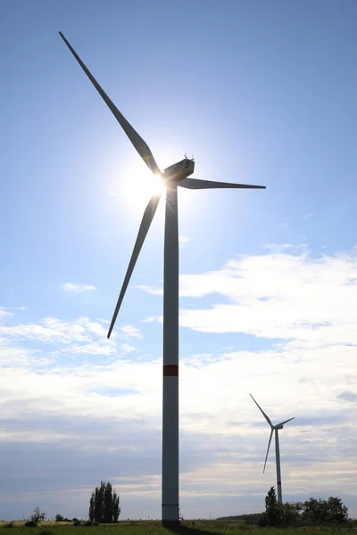Prachtig Uitzicht Landschap Met Windturbines Alternatieve Energiebron — Stockfoto