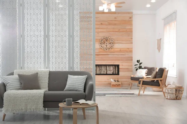 Moderne Stue Interiør Med Stilfulde Møbler - Stock-foto