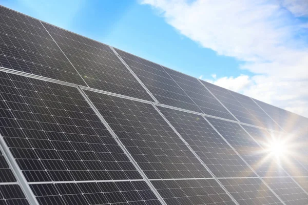 Paneles Solares Instalados Aire Libre Primer Plano Fuente Energía Alternativa — Foto de Stock