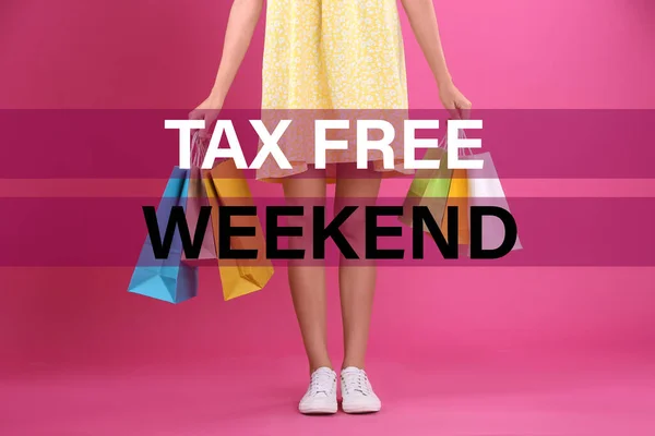 Bevásárló Táskák Szöveges Tax Free Weekend Rózsaszín Háttér Closeup — Stock Fotó