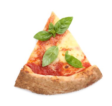 Lezzetli pizza dilimleri beyaza izole edilmiş, üst manzara
