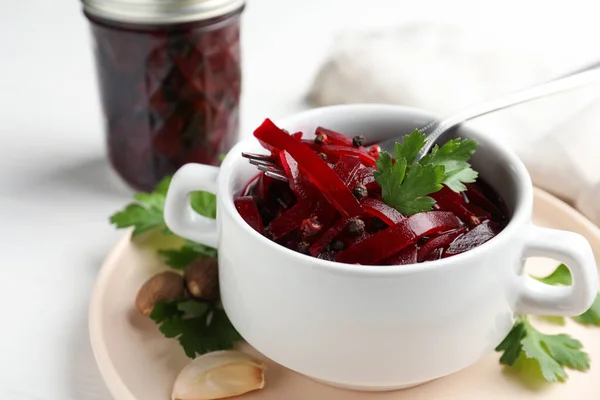 Delicious pickled beets and spices on table, closeup — Stock Image Delicious Pickled Beets Spices Table Closeup Stock Photo