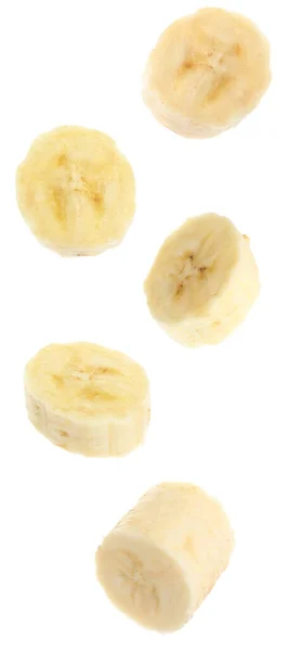 Set Con Deliziosi Pezzi Banana Maturi Che Cadono Sfondo Bianco — Foto Stock