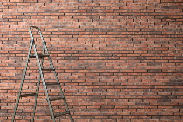 Metalltreppe Der Nähe Der Ziegelmauer Raum Für Text — Stockfoto