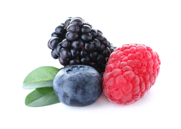 Different Ripe Tasty Berries Green Leaves White Background — Stock Photo, Image