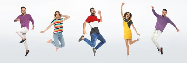 白い背景にジャンプするファッション服の若者の写真とコラージュ バナーデザイン — ストック写真