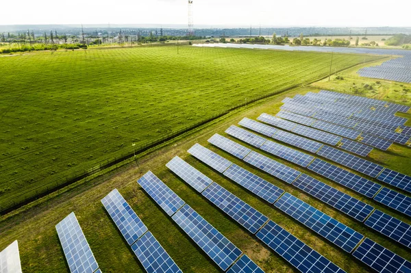 Sonnenkollektoren Freien Installiert Alternative Energiequelle — Stockfoto