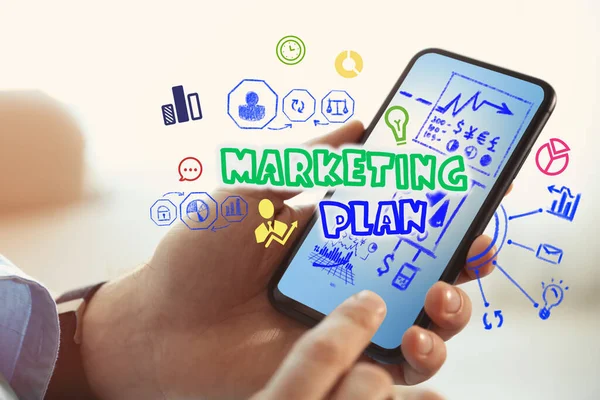 Digitaal Marketingconcept Man Met Moderne Smartphone Close — Stockfoto