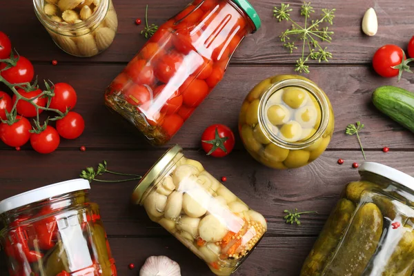 Vasi Verdure Sottaceto Ingredienti Tavola Legno Posa Piatta — Foto Stock